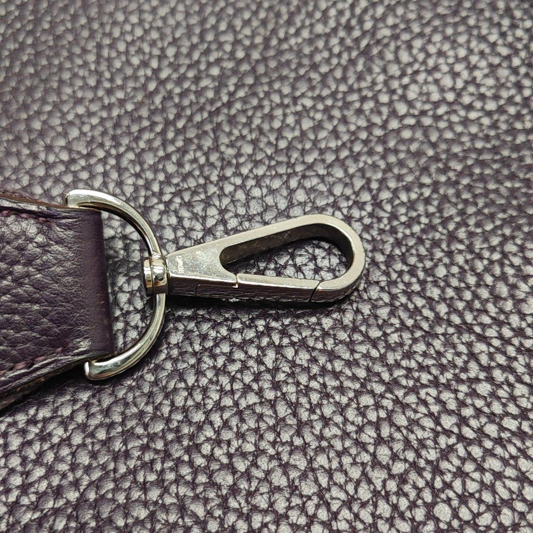 Evelyne Clemence Purple