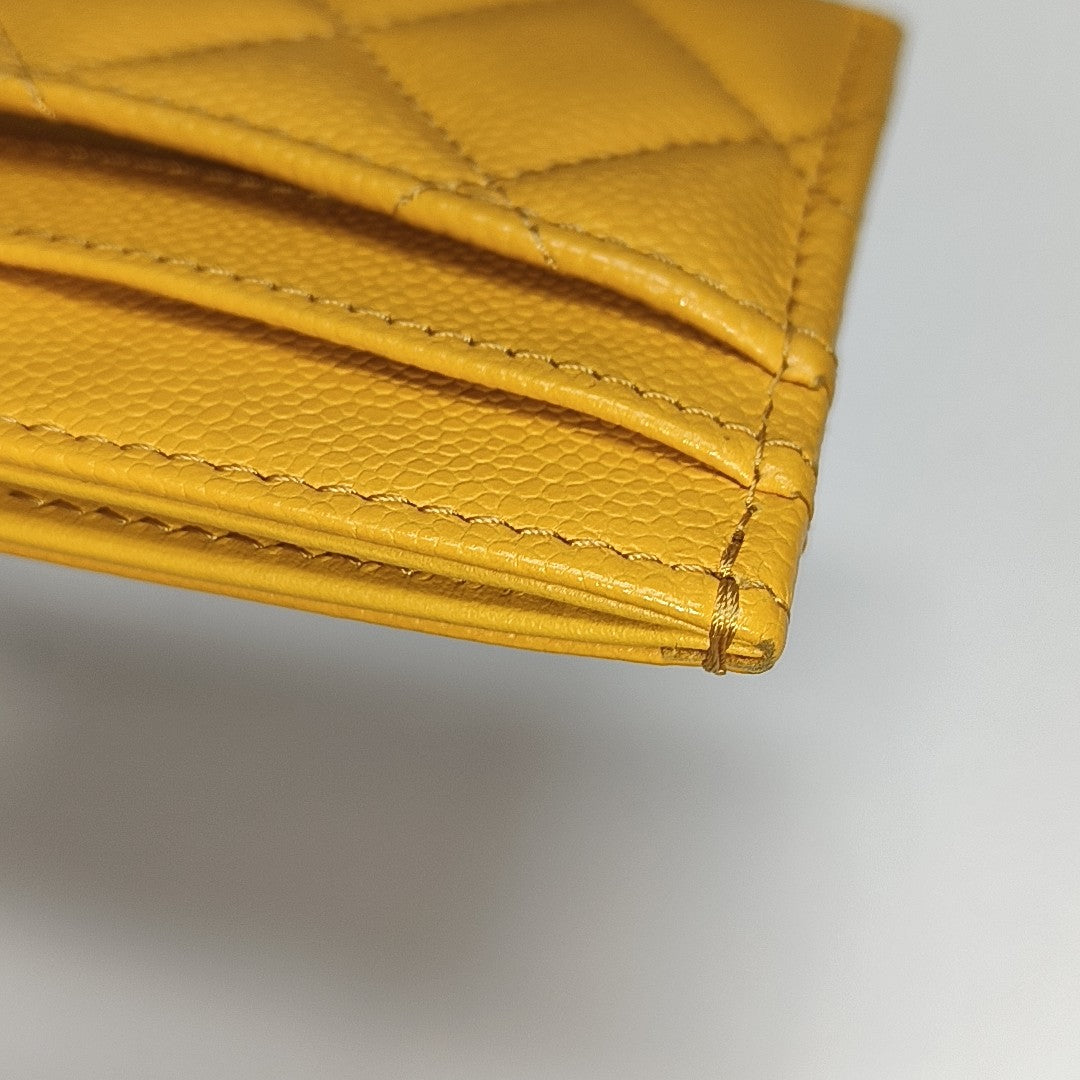 Quilted Grained Calfskin Card Holder Yellow
