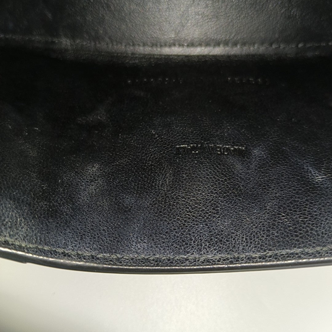 Hourglass XS Special Material Black