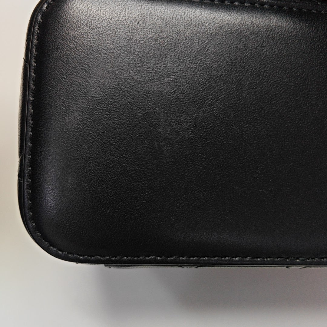 VANITY CASE Small Quilted Lambskin Black