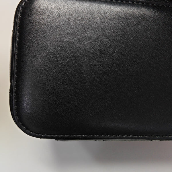 VANITY CASE Small Quilted Lambskin Black