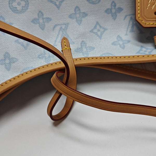 CARRYALL PM Monogram Coated Canvas Blue