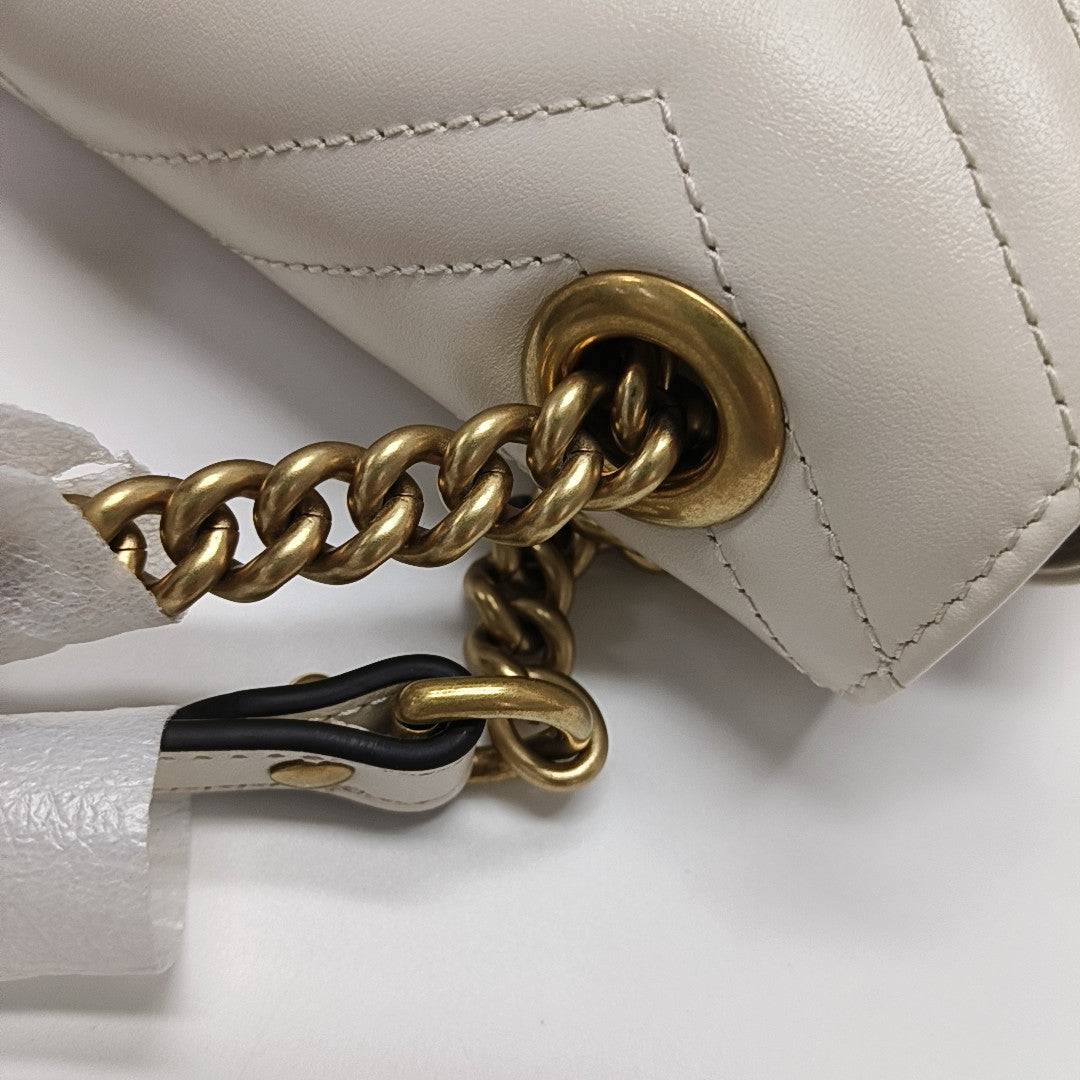 GG Marmont Small Quilted Calfskin White