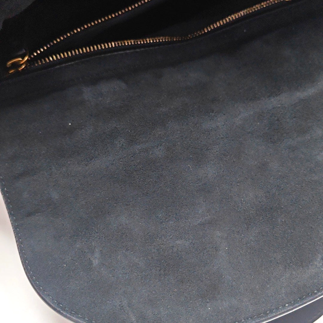 Authenticated pre-owned  Lady Dior Medium Cannage Calfskin Black - Tote Bag at Looply