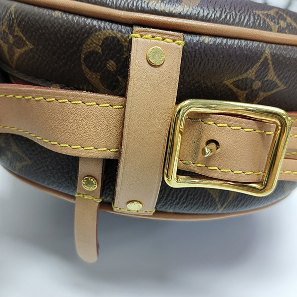 BOITE CHAPEAU PM Monogram Coated Canvas Brown