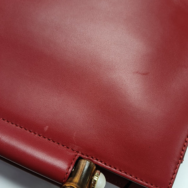 Nymphaea Calfskin Red