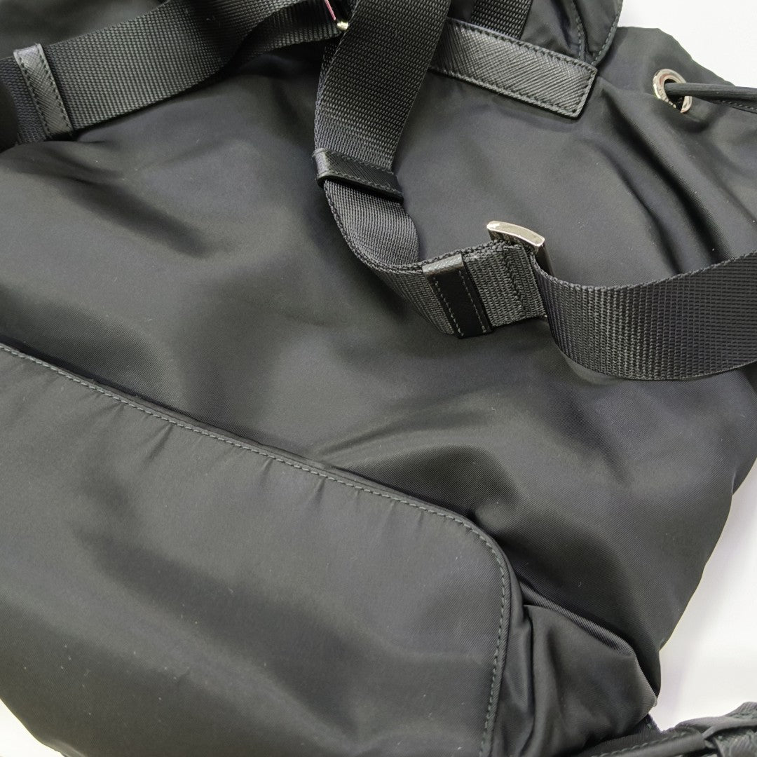 Re-Nylon Medium Nylon Black