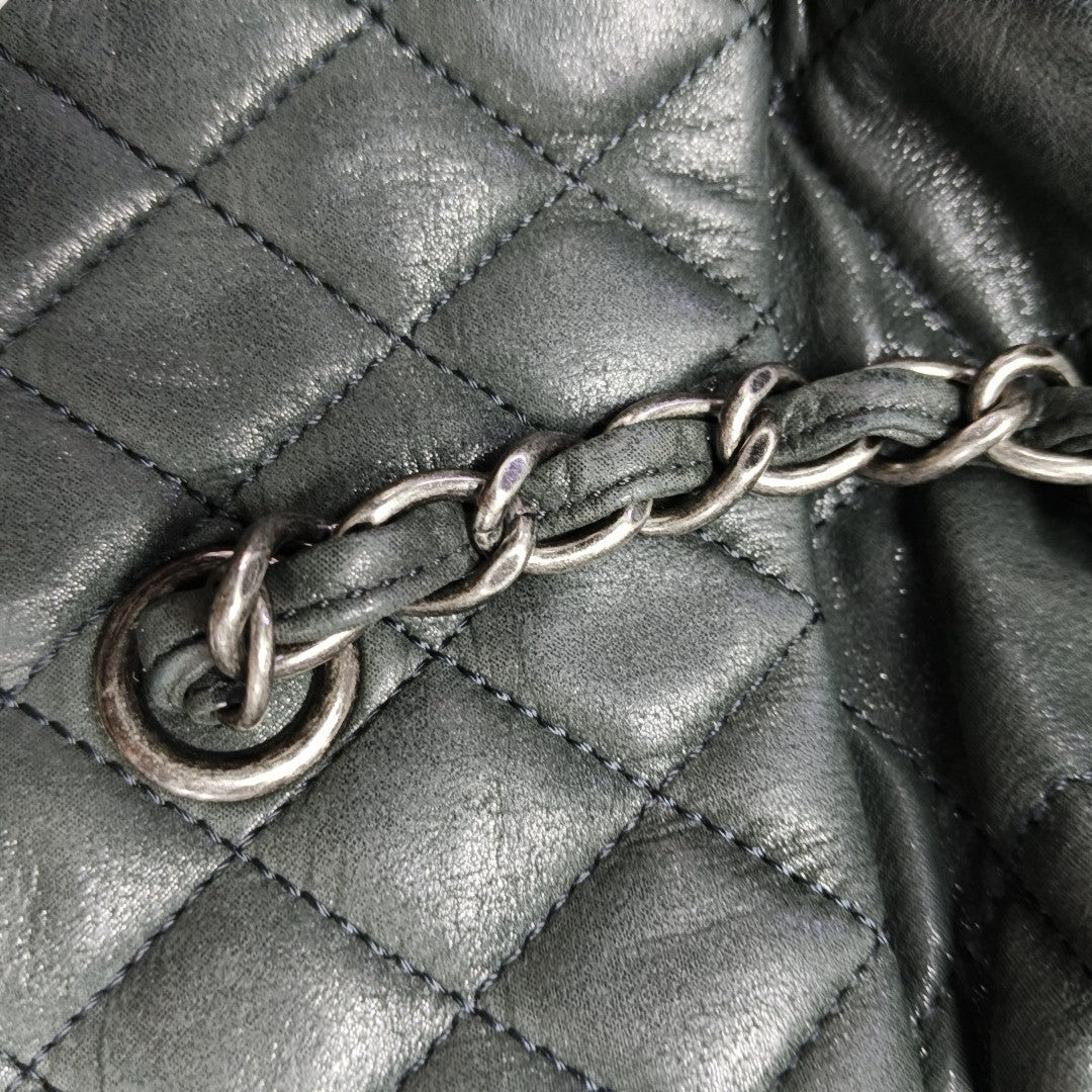 IRIDESCENT Quilted Calfskin Green