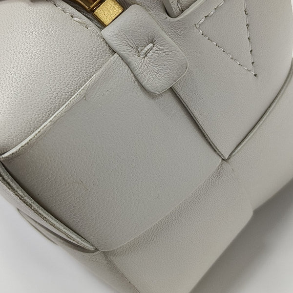 Cassette Medium Lambskin White