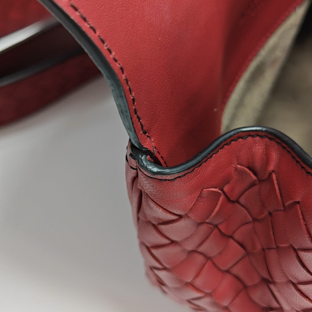BV Luna Calfskin Red