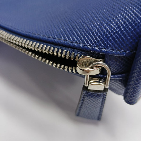 Authenticated pre-owned  Triangle Calfskin Blue - Crossbody Bag at Looply