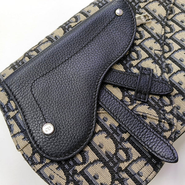 Authenticated pre-owned  Saddle Monogram Canvas Blue - Shoulder Bag at Looply