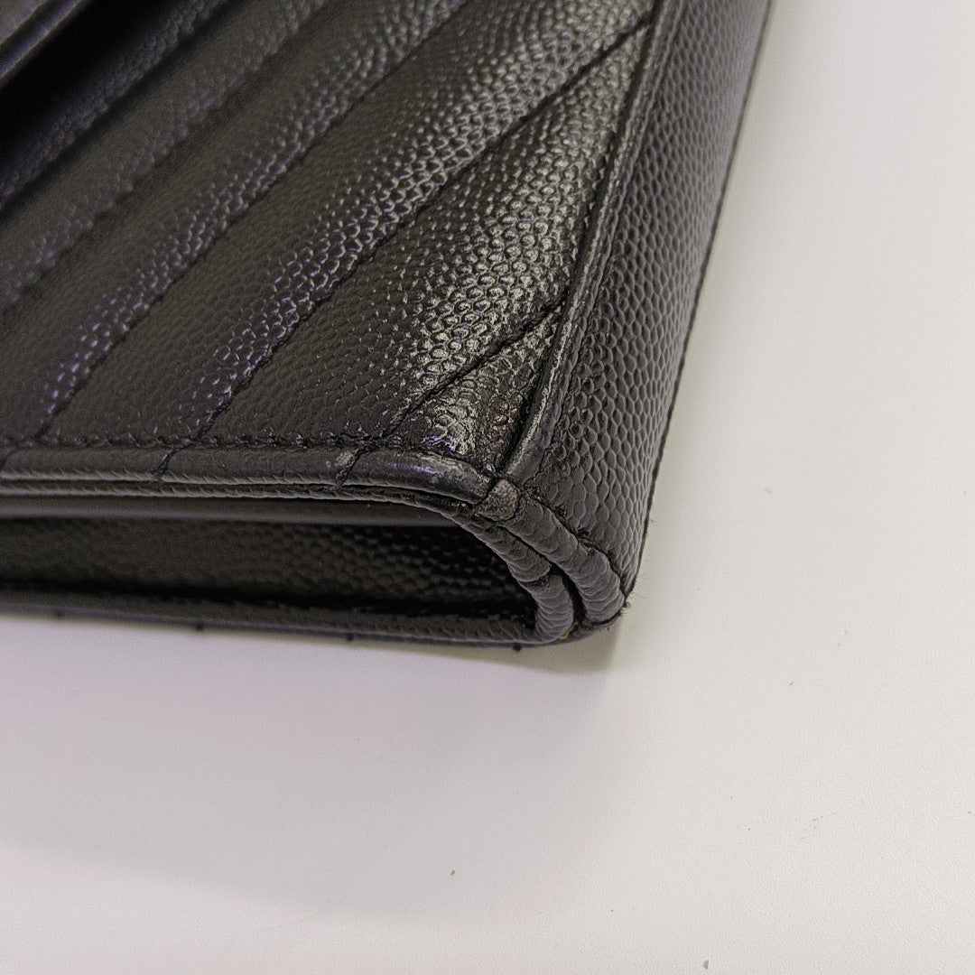 MONOGRAM Medium Chevron Calfskin Black
