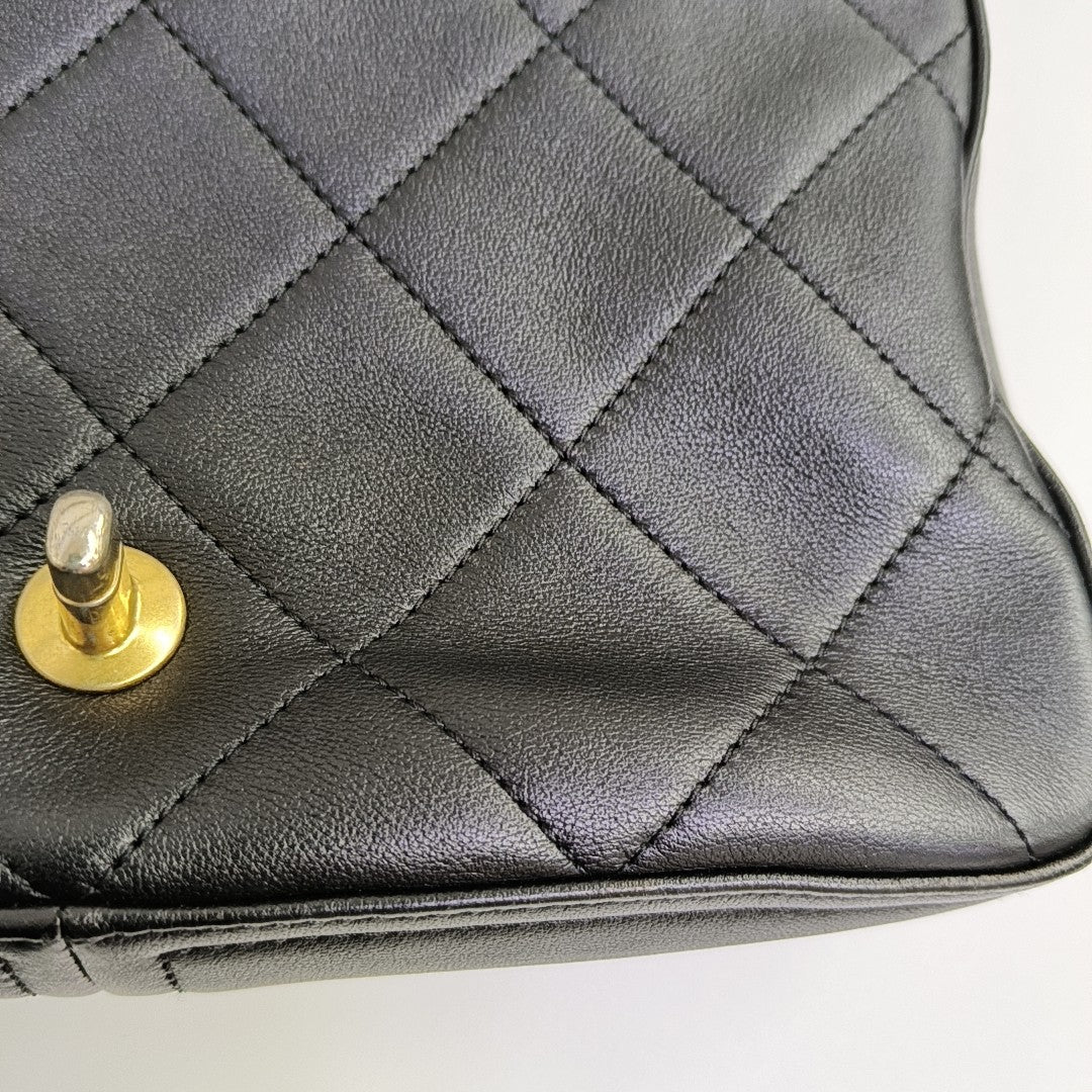 Quilted Lambskin Shoulder Bag Black