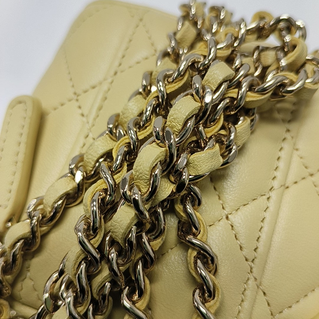 VANITY CASE Mini Quilted Lambskin Yellow