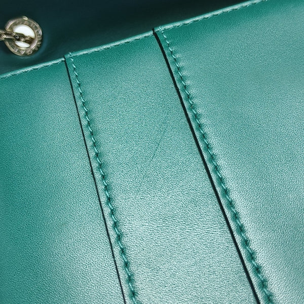 SERPENTI FOREVER Medium Calfskin Green