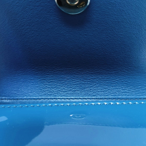 Authenticated pre-owned  Lady Dior Nano Cannage Patent Leather Green - Shoulder Bag at Looply