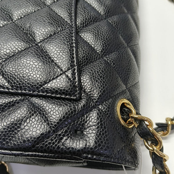 CLASSIC FLAP Jumbo Quilted Grained Calfskin Black