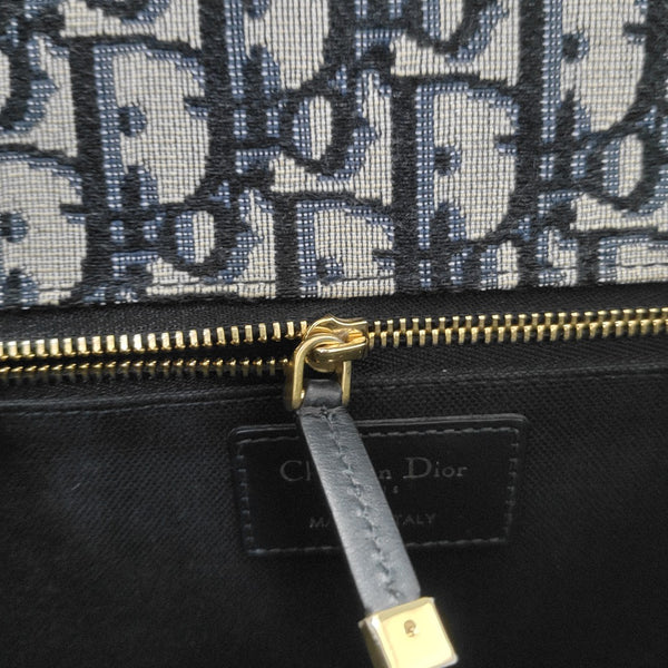 30 Montaigne Oblique Canvas Blue