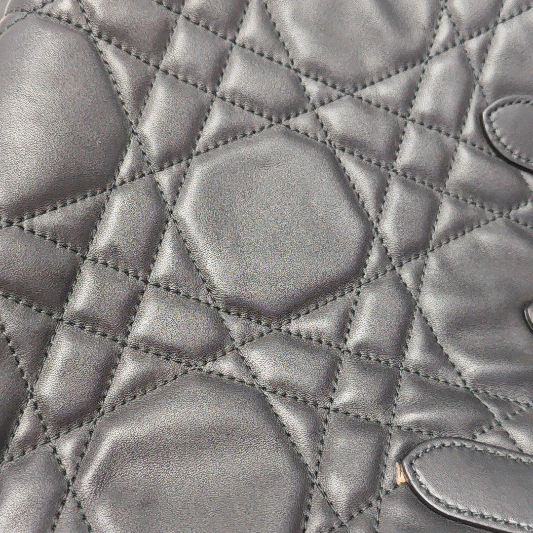 Toujours Small Cannage Calfskin Black