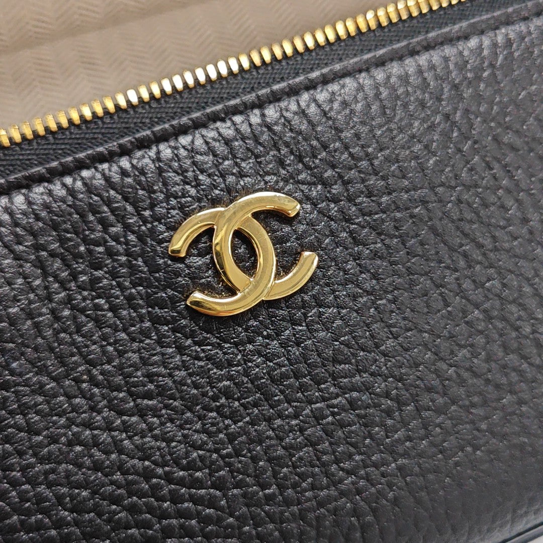 Calfskin Shoulder Bag Small Black