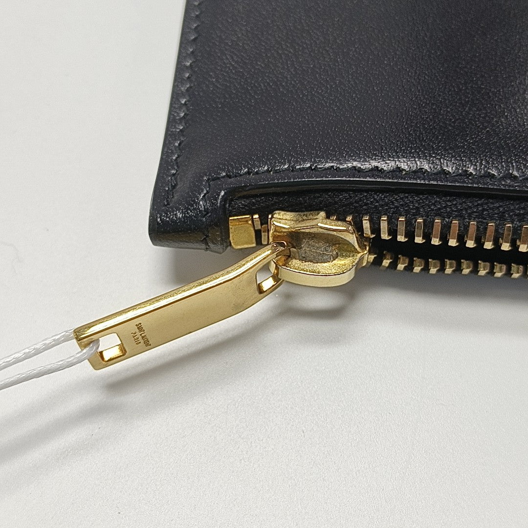 Calfskin Clutch Medium Black