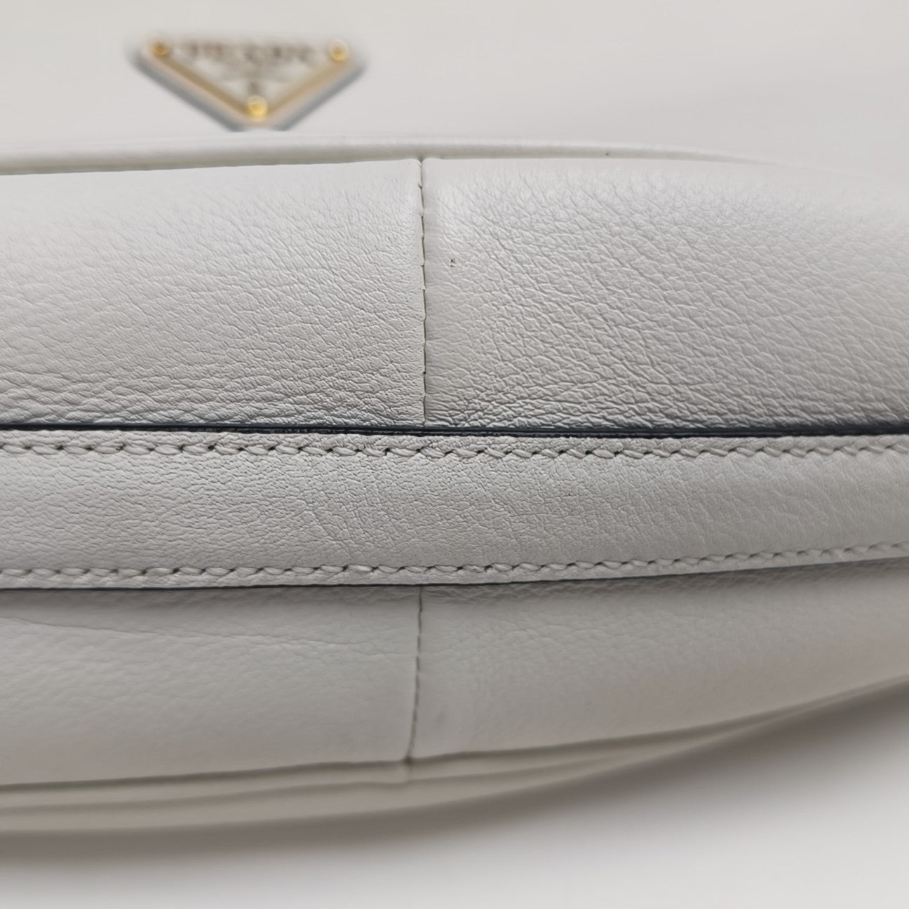 Arqué Calfskin White