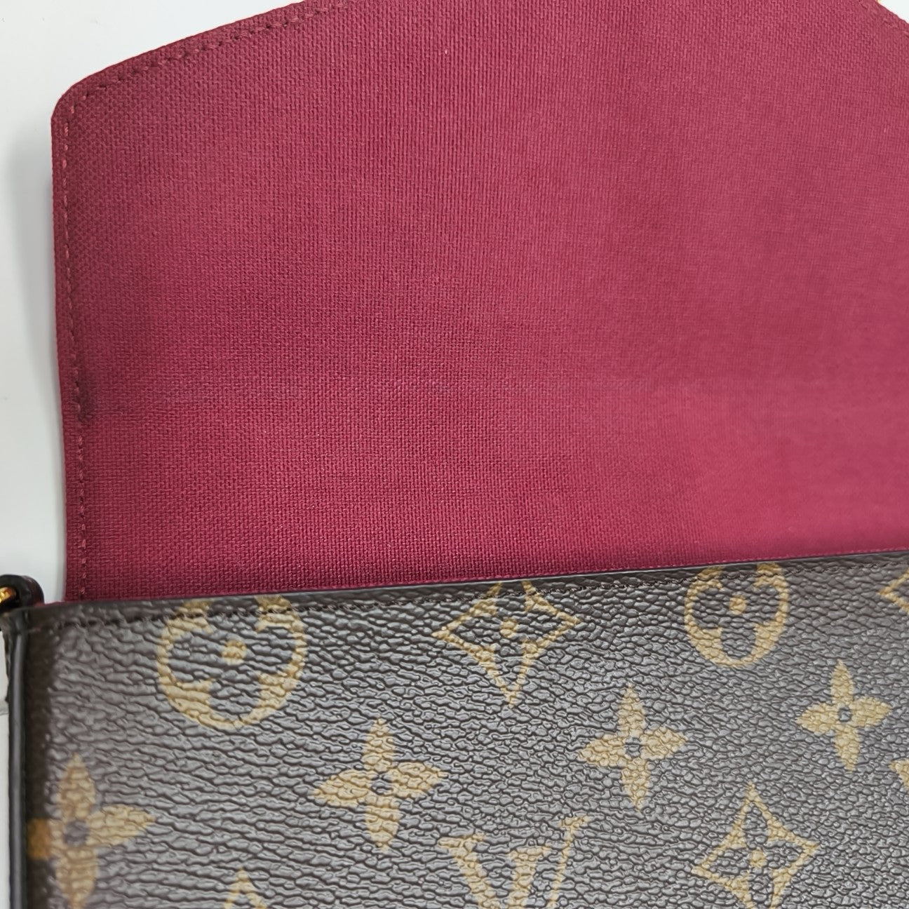 SARAH Monogram Coated Canvas Brown