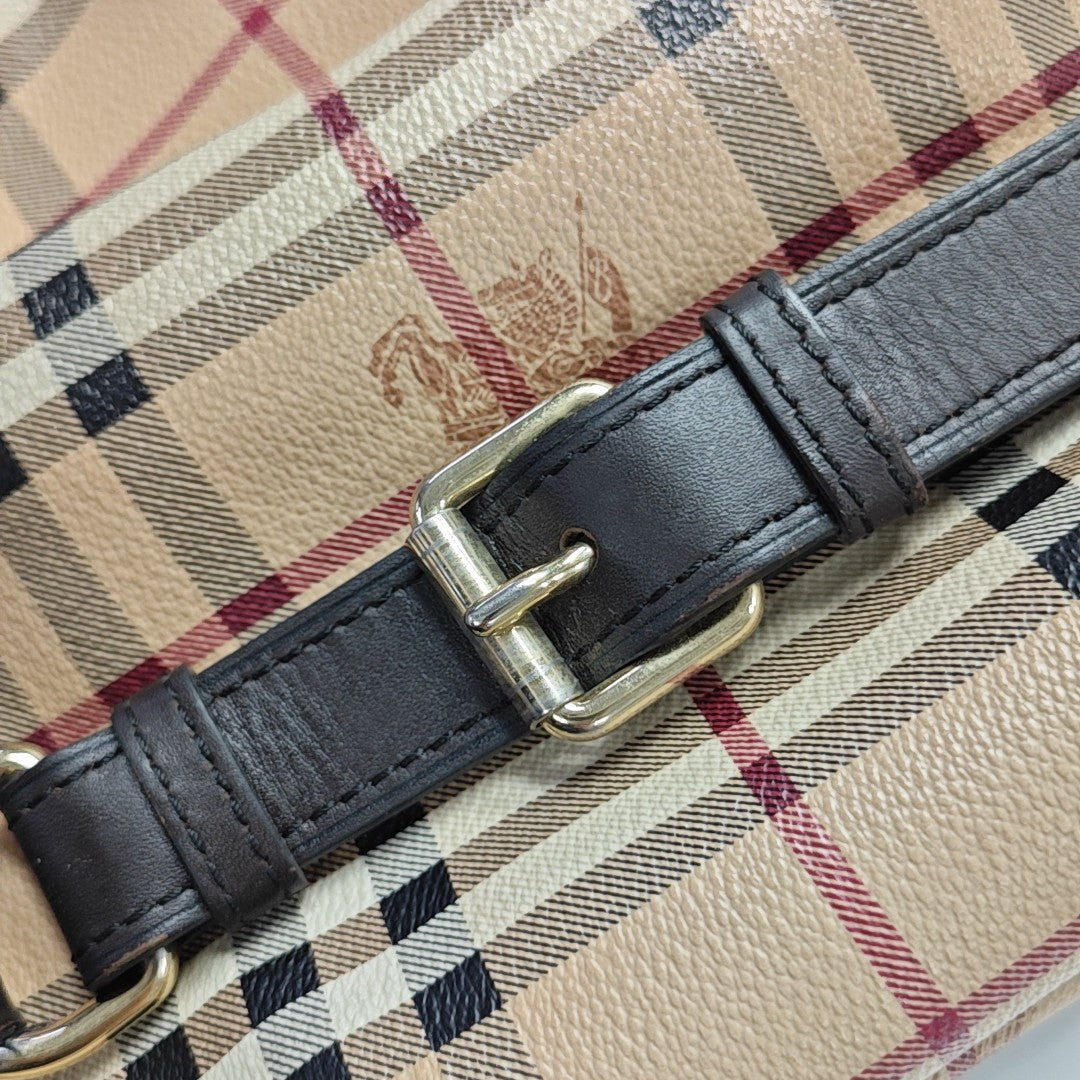 Northfield Coated Canvas Beige