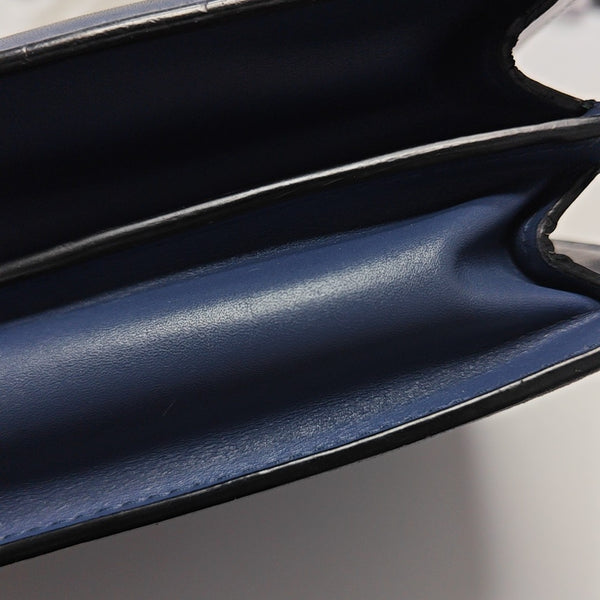 SERPENTI FOREVER Medium Calfskin Blue