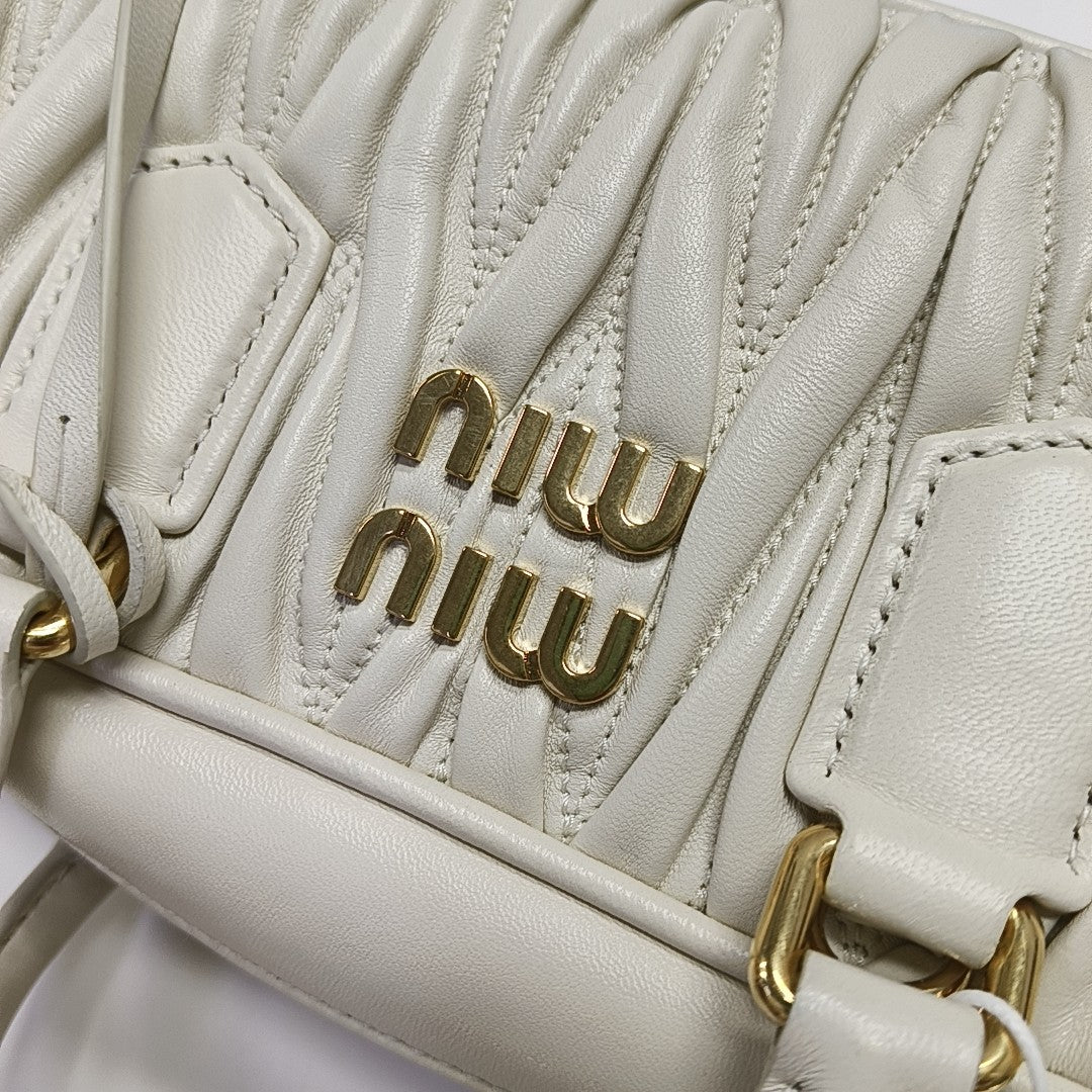 Arcadie Matelassé Lambskin White