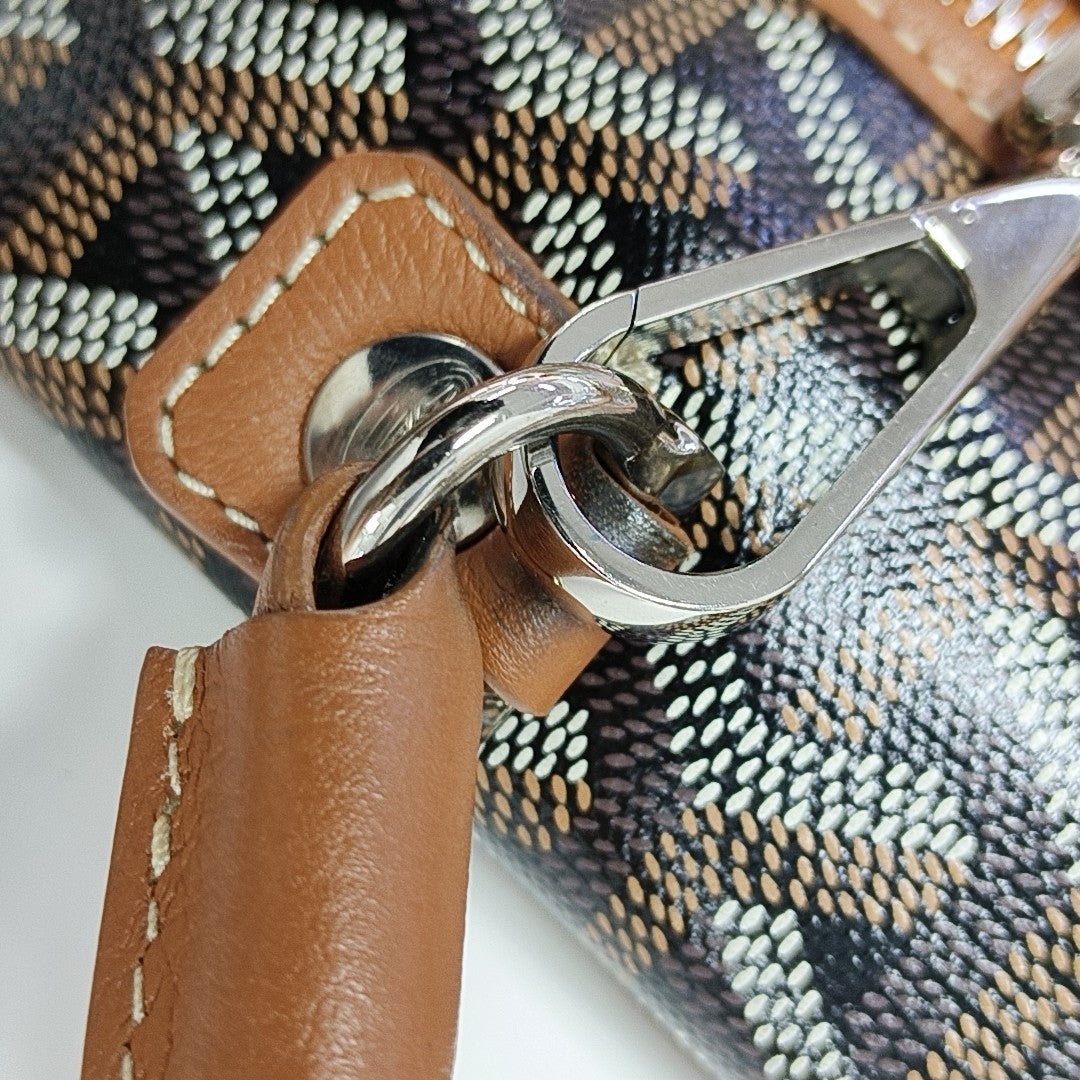 Saint Léger Coated Canvas Brown