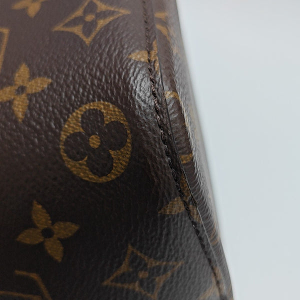NÉONOÉ MM Monogram Coated Canvas Brown