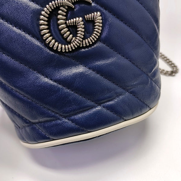 Authenticated pre-owned  GG Marmont Mini Quilted Calfskin Blue - Bucket Bag at Looply