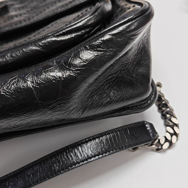 NIKI Medium Chevron Calfskin Black