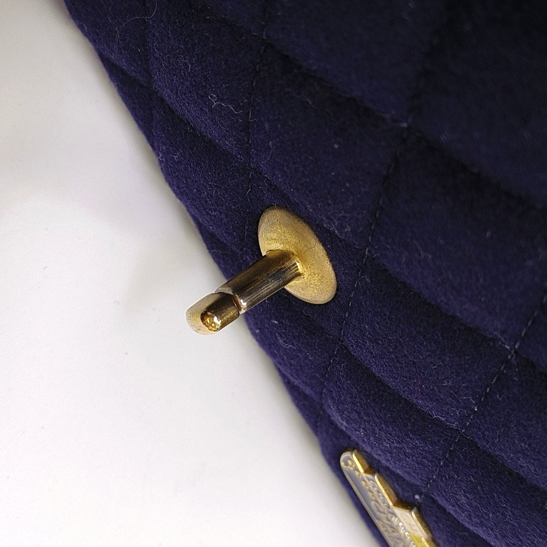 CLASSIC FLAP Mini Quilted Fabric Blue