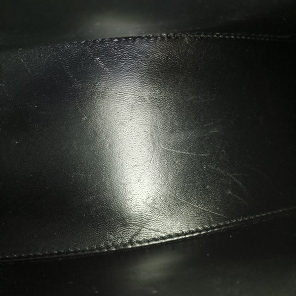 Hourglass S Calfskin Black
