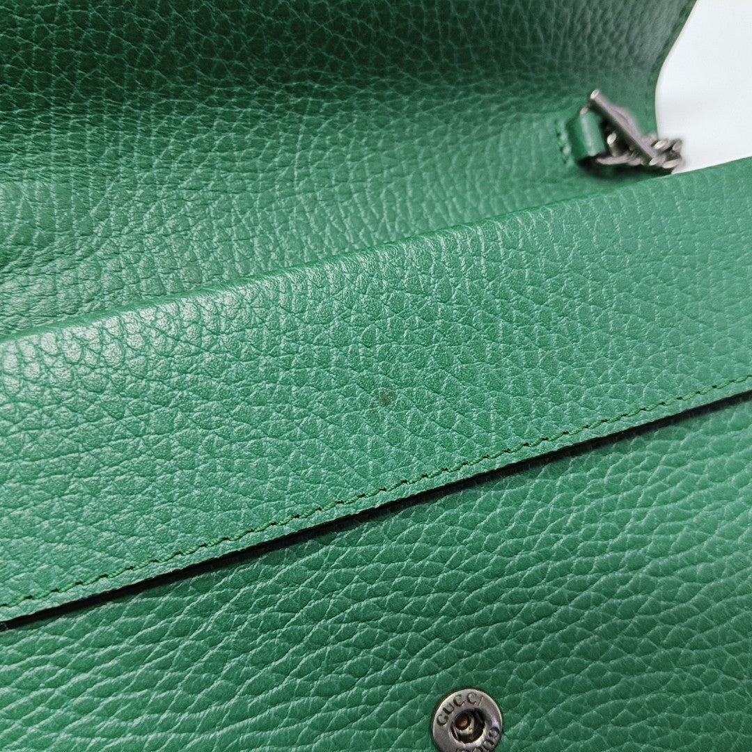 Authenticated pre-owned  Dionysus Super Mini Calfskin Green - Shoulder Bag at Looply