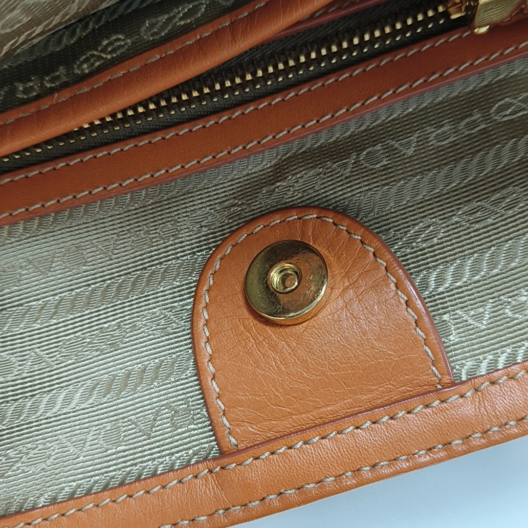 Canvas Beige