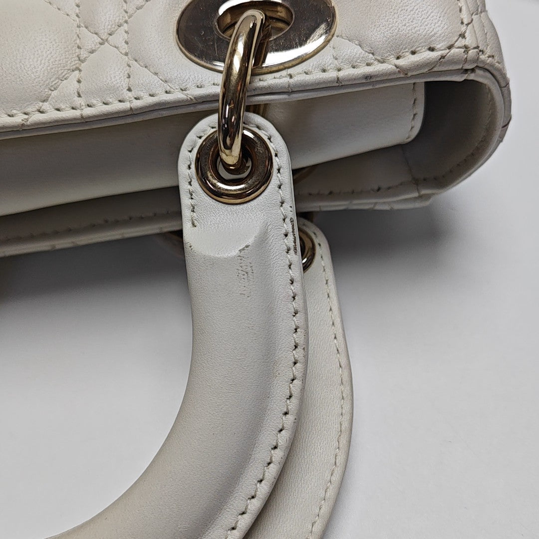 Lady Dior Cannage Piel de Cordero Blanco