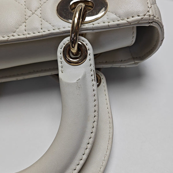 Lady Dior Cannage Piel de Cordero Blanco