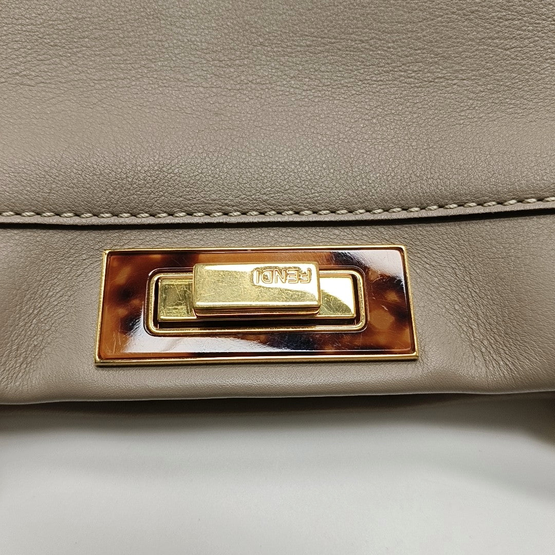 Peekaboo Medium Calfskin Grey