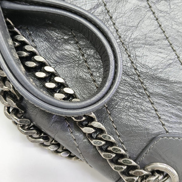 NIKI Medium Chevron Calfskin Gray