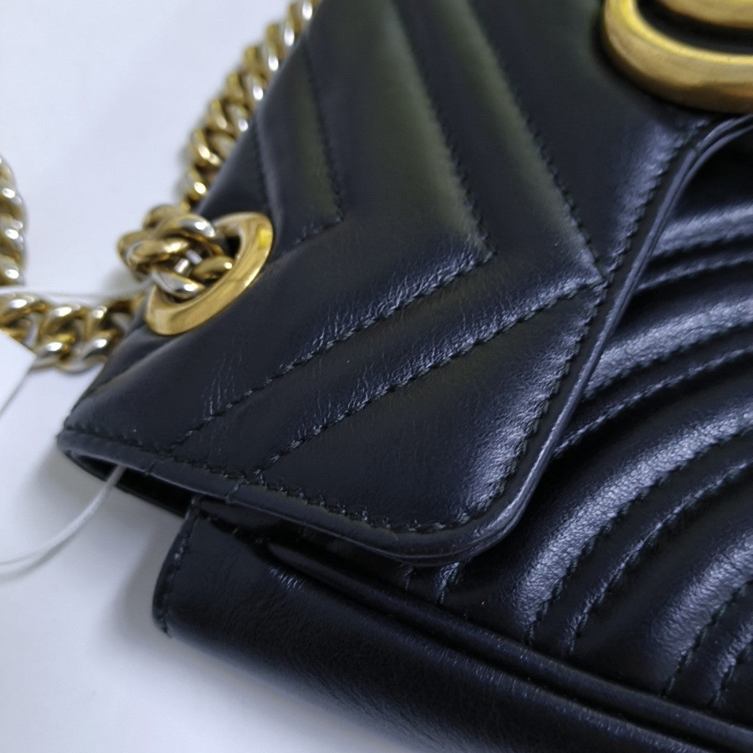GG Marmont Small Quilted Calfskin Black