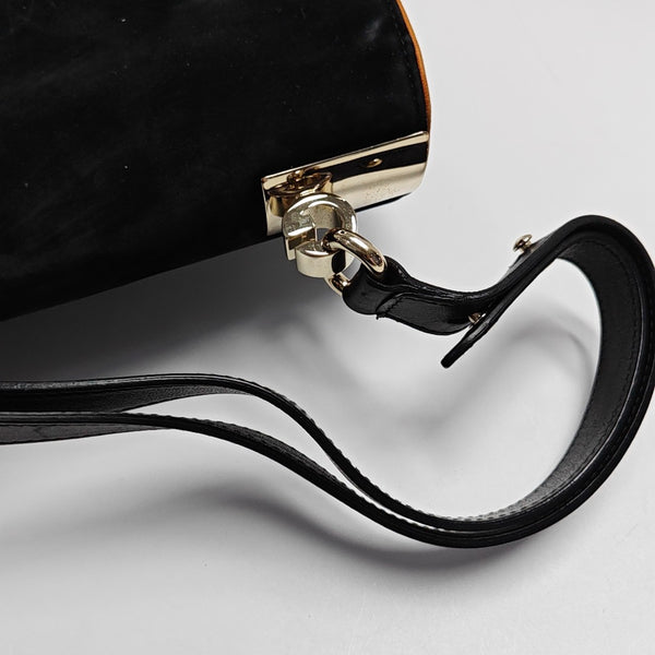 1973 Medium Suede Black
