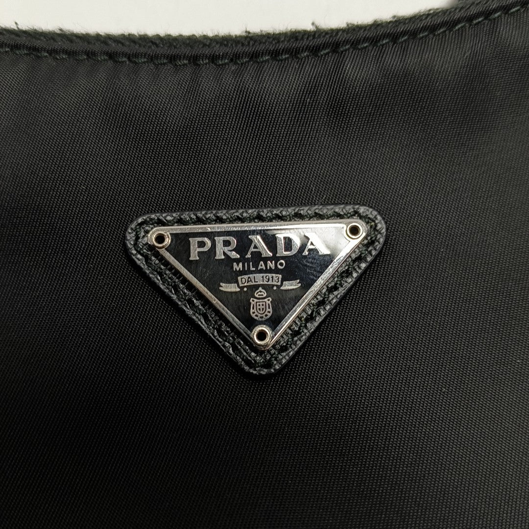 Re-Edition2000 Mini Nylon Black