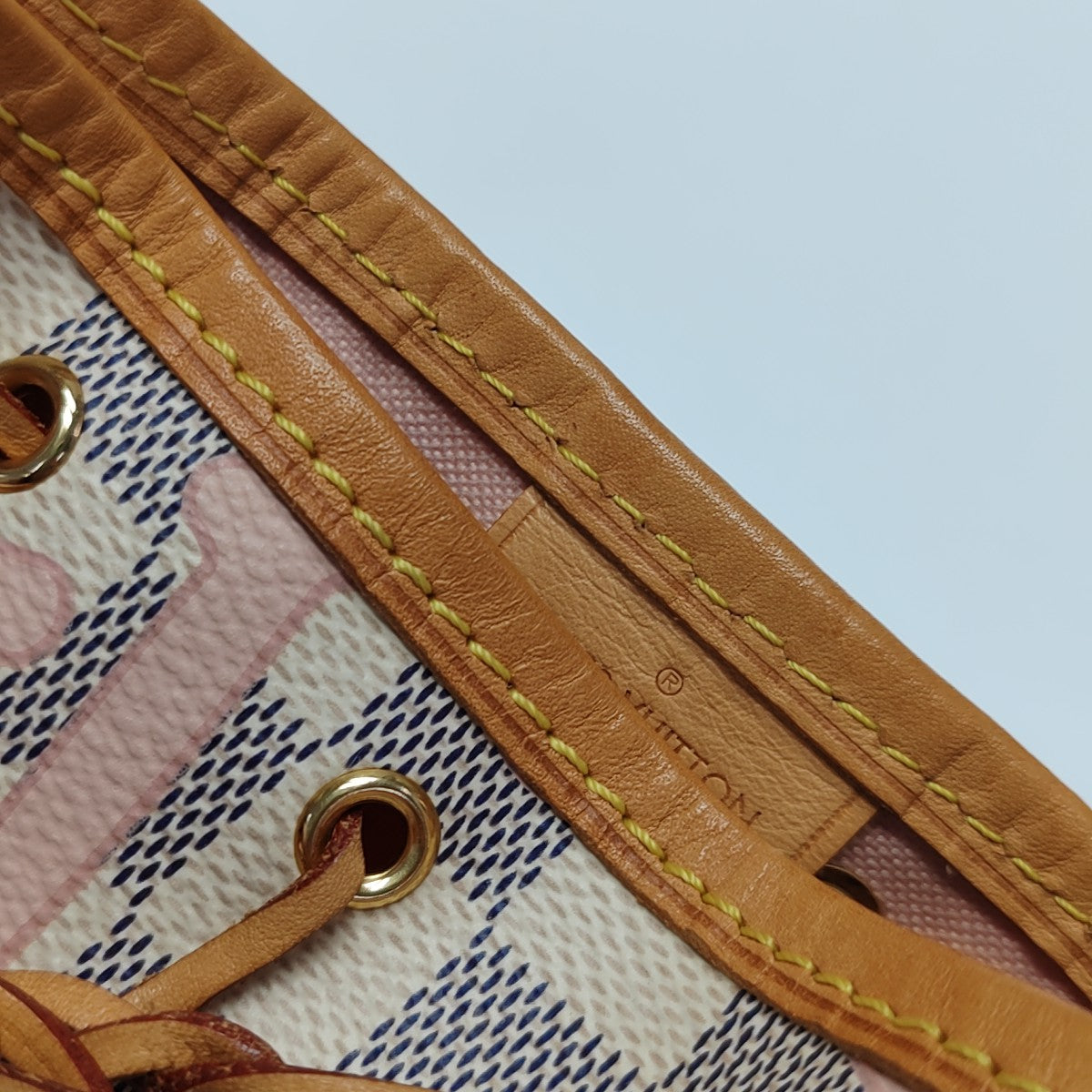 NÉONOÉ Nano Coated Canvas Beige