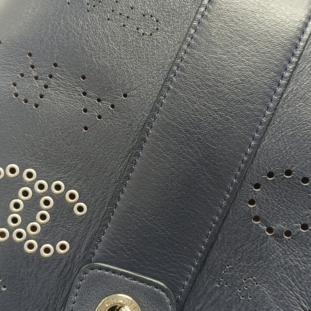 Calfskin Bucket Bag Small Blue
