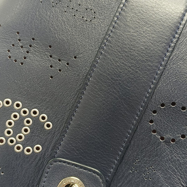 Calfskin Bucket Bag Small Blue