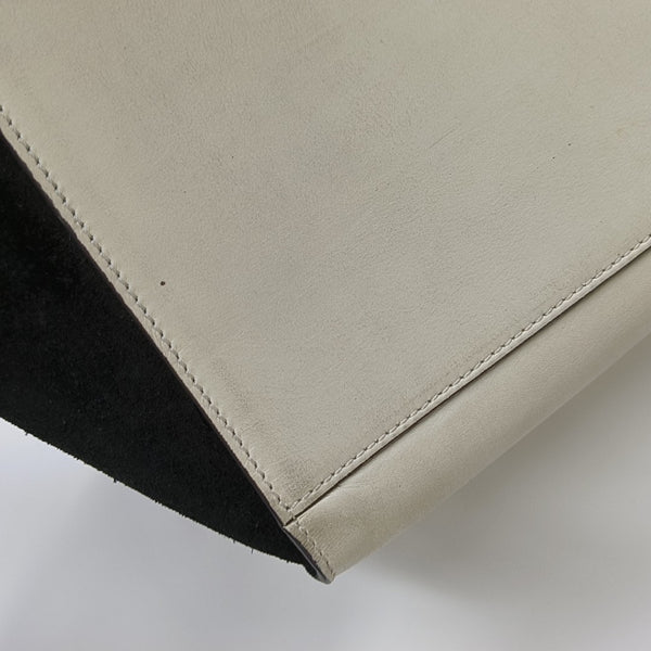 TRAPEZE Medium Calfskin White